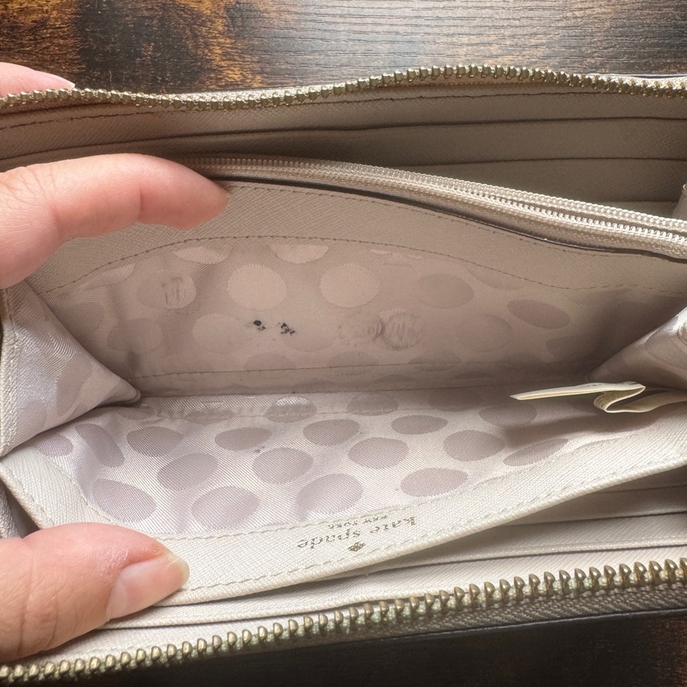 Kate Spade Wallet - Picture 7 of 12